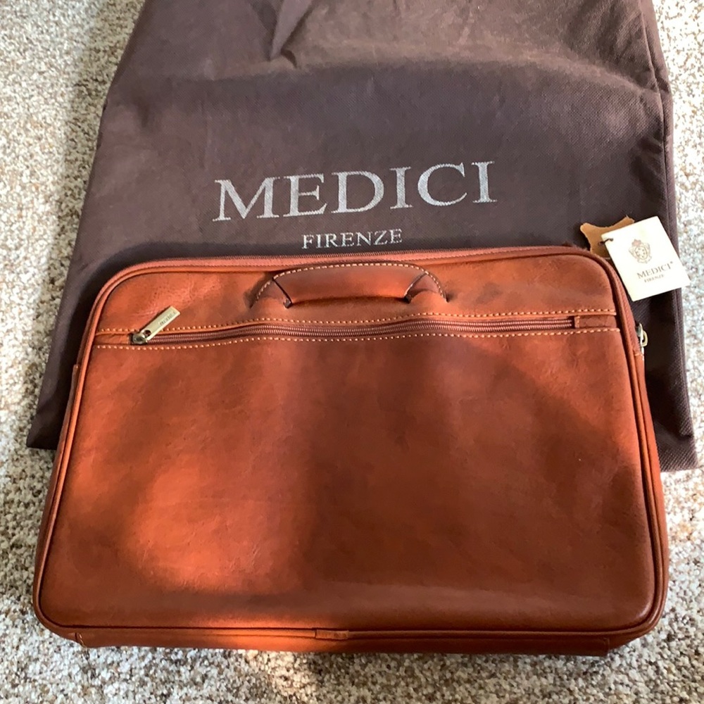 Medici Slim Italian Leather Document Briefcase